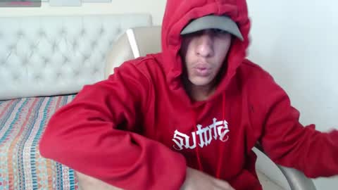 Jheider R. online show from December 18, 3:47 am