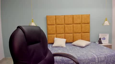 Jheider R. online show from September 21, 12:29 pm