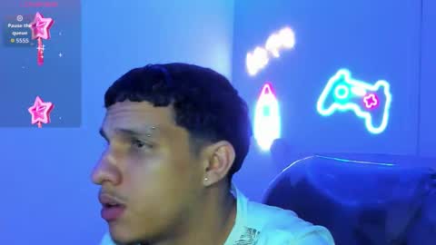 Jheider R. online show from December 14, 3:12 am