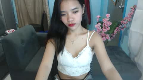Snapshot of jhen214 chatting on March 12, 3:18 pm jhen214 online show from March 12, 3:18 pm