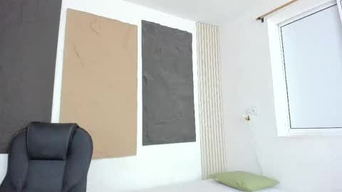 Snapshot of jheremy_wen chatting on April 9, 3:06 am jheremy_wen online show from April 9, 3:06 am