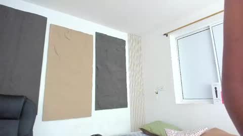 Snapshot of jheremy_wen chatting on April 16, 3:07 am jheremy_wen online show from April 16, 3:07 am