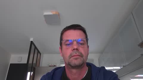 Snapshot of jhmec44000 chatting on March 16, 11:47 am jhmec44000 online show from March 16, 11:47 am