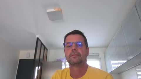 jhmec44000 online show from June 18, 11:03 am