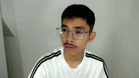 Johnny  online show from December 20, 9:27 am