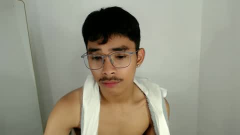 Johnny  online show from January 11, 2:16 am