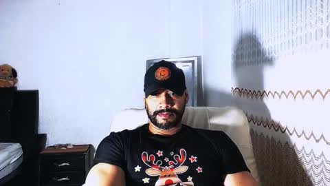 En moreno online show from March 30, 7:42 am