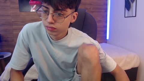 Jhoel online show from December 3, 12:38 pm