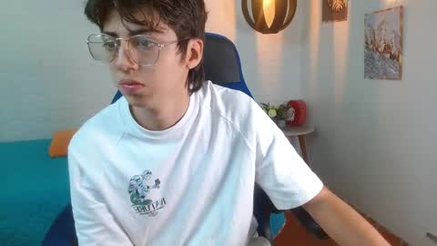 Jhoel online show from November 23, 12:49 pm