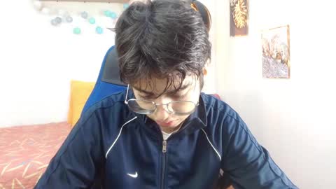 Jhoel online show from November 30, 1:04 pm