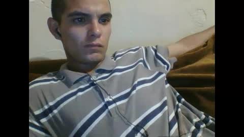 jhon210702 online show from September 18, 4:03 am