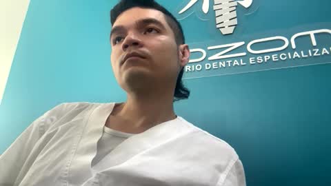 jhon446882 online show from December 15, 3:38 pm