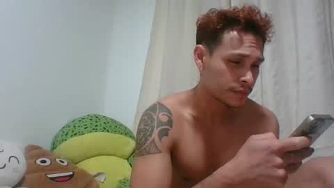 Snapshot of jhon_gourmet55 chatting on October 19, 11:27 pm jhon_gourmet55 online show from October 19, 11:27 pm