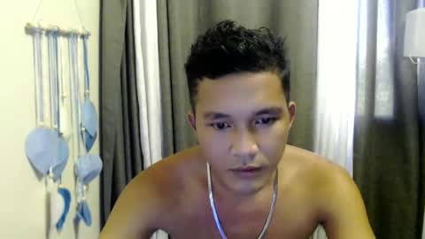 jhon_hardcock online show from June 9, 12:22 am