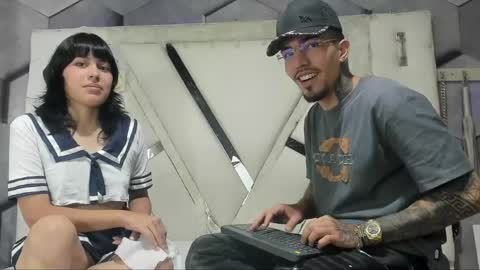 Snapshot of jhon_samantha chatting on March 23, 8:24 pm JHON online show from March 23, 8:24 pm