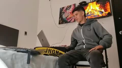 jhon online show from February 2, 4:00 pm