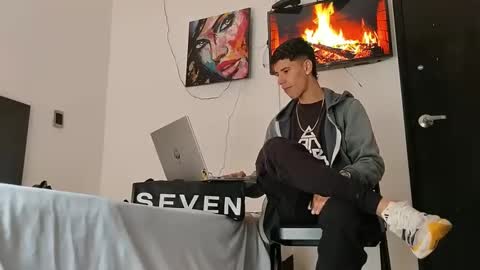 jhon online show from February 23, 3:40 pm