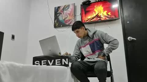 jhon online show from February 25, 4:21 pm