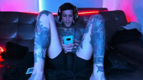 jhonny_ackerman online show from June 4, 10:38 pm