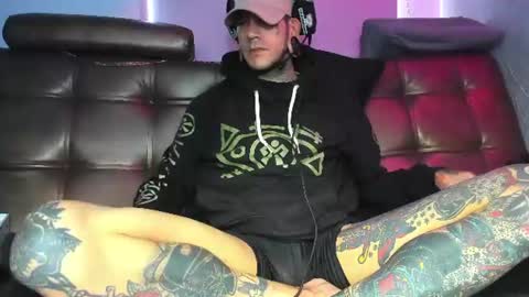 jhonny_ackerman online show from July 4, 9:21 pm