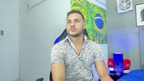 jhonny online show from December 15, 3:33 am