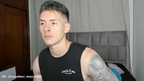 Jhonaiker online show from March 5, 10:54 pm