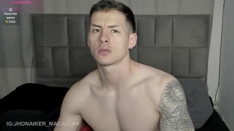 Jhonaiker online show from September 21, 3:02 pm