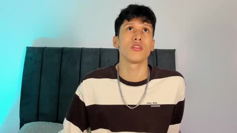 Snapshot of jhonny_morrone chatting on March 24, 3:22 am Jhonny online show from March 24, 3:22 am