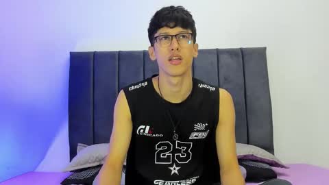 Snapshot of jhonny_morrone chatting on March 26, 3:23 am Jhonny online show from March 26, 3:23 am