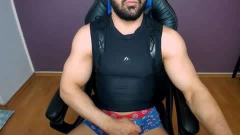 Snapshot of jhonnyboy007 chatting on February 27, 9:00 am Black Diamond online show from February 27, 9:00 am