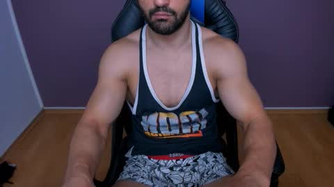 Snapshot of jhonnyboy007 chatting on October 9, 6:55 am Black Diamond online show from October 9, 6:55 am