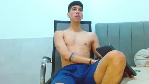 jhony_sex3 online show from May 14, 10:33 am