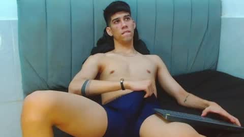 jhony_sex3 online show from August 1, 8:13 am