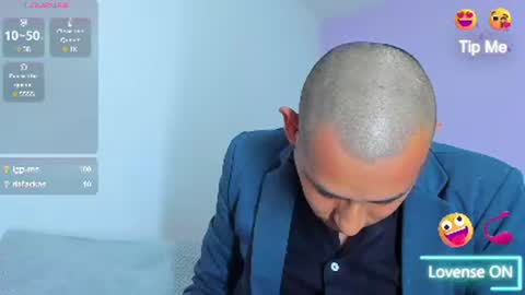 Jhony Alzate online show from December 22, 10:49 am