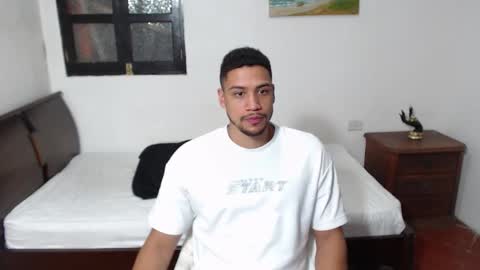 Snapshot of jhors__collens chatting on October 31, 1:06 am Jhors online show from October 31, 1:06 am