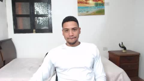 Snapshot of jhors__collens chatting on November 25, 2:00 am Jhors online show from November 25, 2:00 am