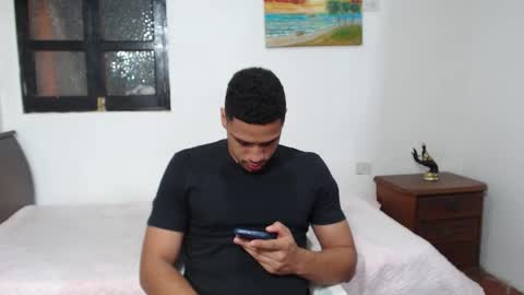 Snapshot of jhors__collens chatting on December 5, 1:36 am Jhors online show from December 5, 1:36 am