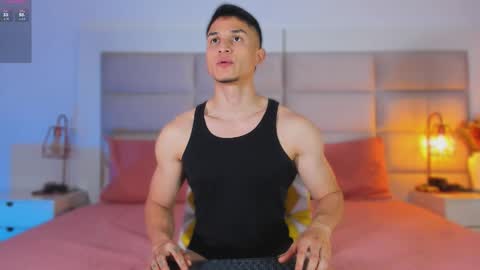 Snapshot of jhosua_hunt chatting on March 5, 2:51 am Jhosua Hunt online show from March 5, 2:51 am