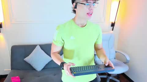 jhoumod_21 online show from September 13, 10:15 am