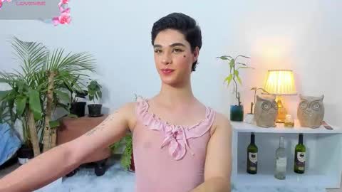 Snapshot of jhuan_cute chatting on February 22, 3:18 am Jhuan Nhez online show from February 22, 3:18 am