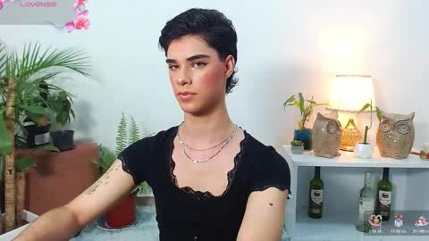 Snapshot of jhuan_cute chatting on March 12, 5:24 am Jhuan Nhez online show from March 12, 5:24 am