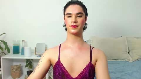 Jhuan Nhez online show from June 7, 10:57 pm
