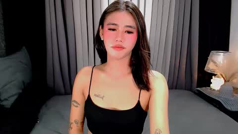 julie online show from October 11, 7:18 am