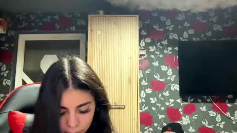 jidiamond online show from November 4, 8:19 pm