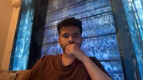 jiggle699 online show from April 6, 6:25 am