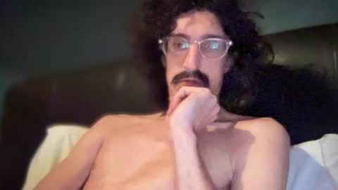 Snapshot of jiggz1986 chatting on April 17, 3:09 am Jigz1986 online show from April 17, 3:09 am