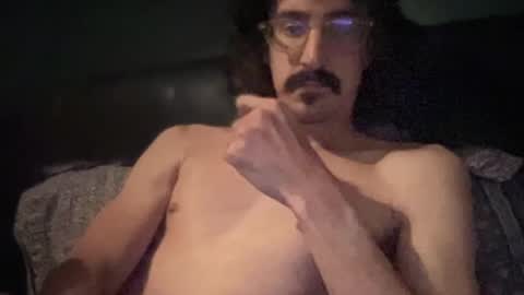 Snapshot of jiggz1986 chatting on May 25, 2:28 am Jigz1986 online show from May 25, 2:28 am
