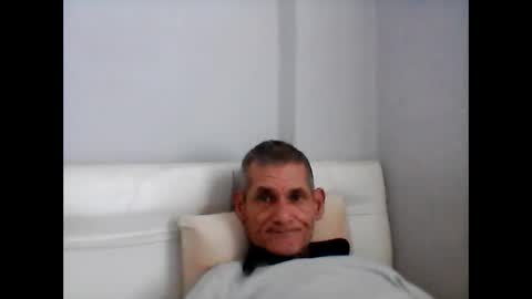 jigolo_golo35 online show from January 2, 11:09 am