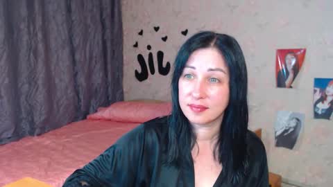 Jill online show from October 3, 2:30 am