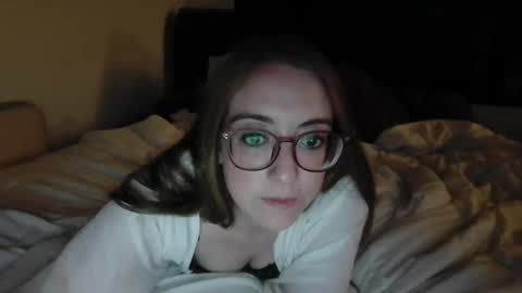 jilliangiselle online show from July 31, 4:23 am